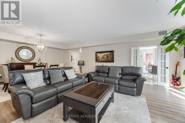 Eating area - 313 - 53 Woodbridge Avenue, Vaughan, ON L4L9K9 Photo 2
