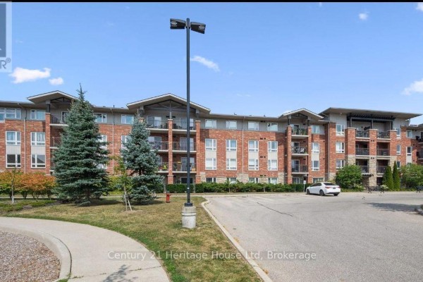 Living room - 313 - 60 Lynnmore Street Sw, Guelph, ON N1L0J8 Photo 3