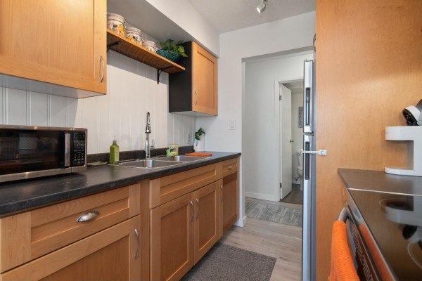 313 2211 Clearbrook Road, Abbotsford, BC V2T2X4 Photo 5