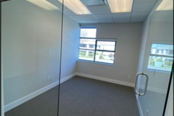 313 2nd Flr-13988 Cambie Road, Richmond, BC V6V2K4 Photo 5