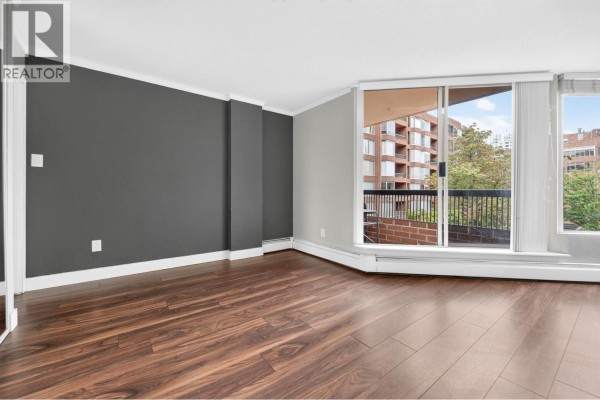 313 950 Drake Street, Vancouver, BC V6Z2B9 Photo 2