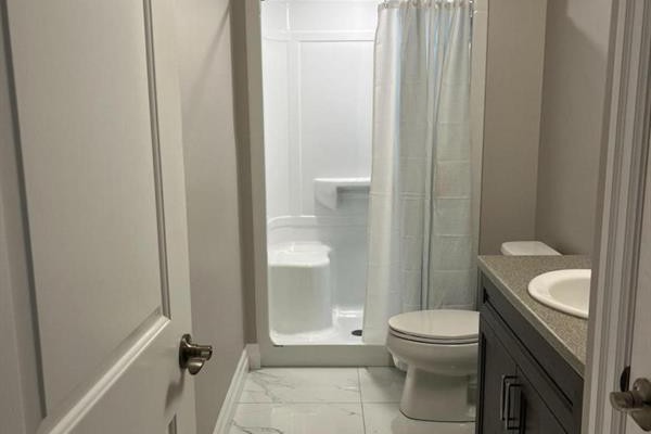 3pc Bathroom - 313 Christine Avenue Unit# Lower Lvl, Lakeshore, ON N8L1B5 Photo 5
