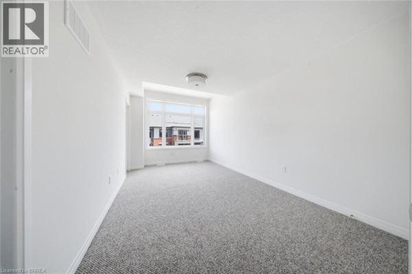 4pc Ensuite bath - 313 Conklin Road Unit# 50, Brantford, ON N3T5L5 Photo 5