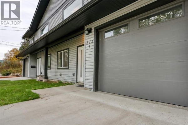 Bedroom - 313 Lakeview Street Unit# 1, Castlegar, BC V1N3Y1 Photo 5