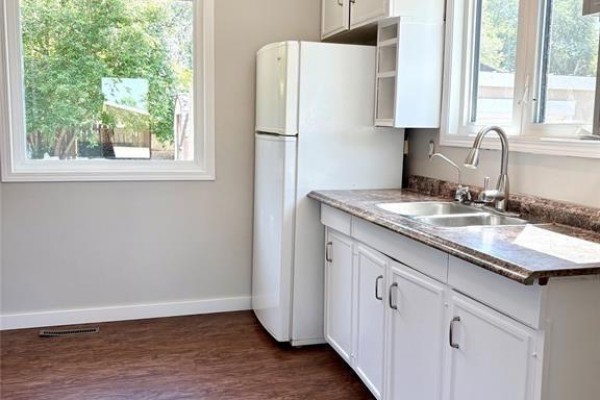 4pc Bathroom - 313 Myrtle Avenue, Yorkton, SK S3N1R7 Photo 4
