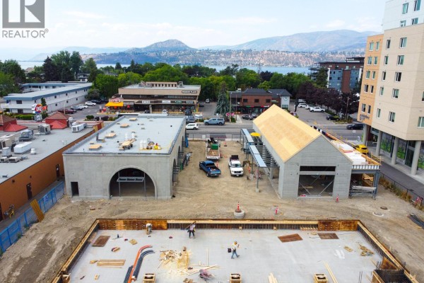 3131 Lakeshore Road Unit# 201/202, Kelowna, BC, photo 2