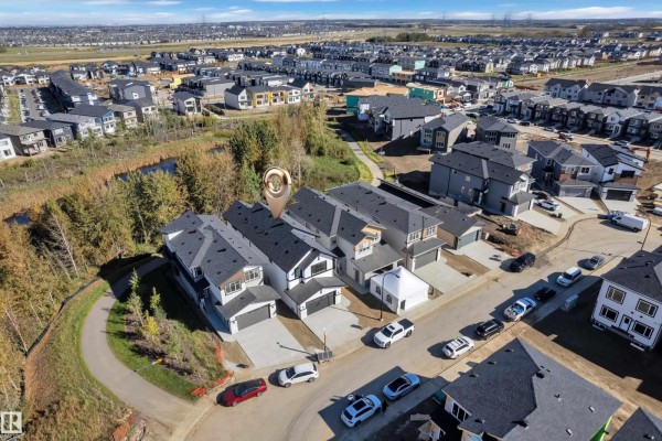 Den - 3132 7 Avenue Sw, Edmonton, AB T6X3M4 Photo 4
