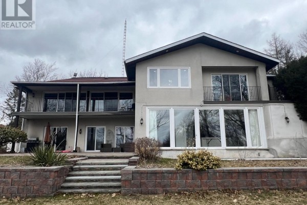 3134 Bloomington Road, Whitchurch Stouffville, ON L4A7X5 Photo 5