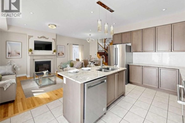 4pc Bathroom - 3136 Goodyear Road, Burlington, ON L7M0Z9 Photo 4