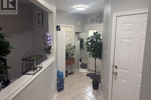 Family room - 3137 Bentley Drive, Mississauga, ON L5M6V8 Photo 5