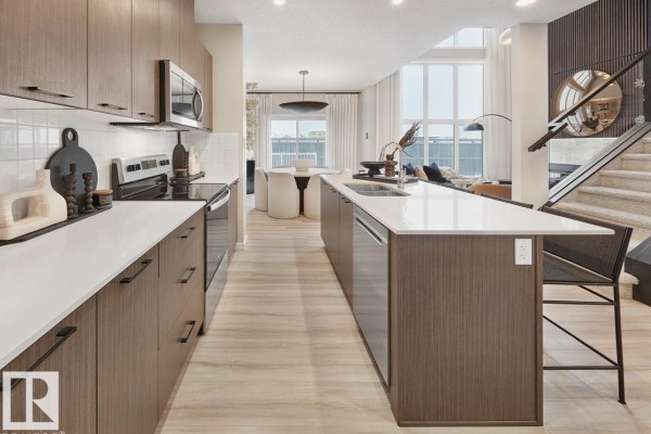 Kitchen - 3137 Dixon Ld Sw, Edmonton, AB T6W5M9 Photo 3