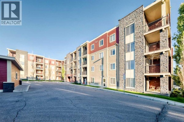 Living room - 314, 5 Saddlestone Way Ne, Calgary, AB T3J0S2 Photo 4