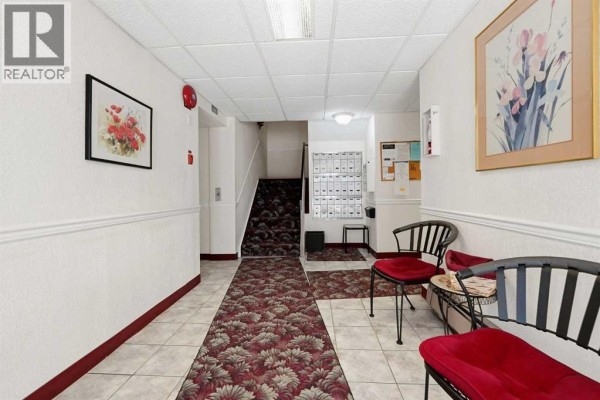 Kitchen - 314, 5330 47 Avenue, Red Deer, AB T4N3R2 Photo 5