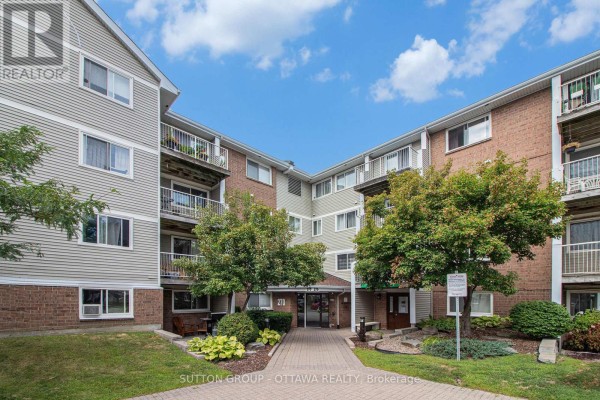 314 - 270 Brittany Drive, Ottawa, ON, photo 2