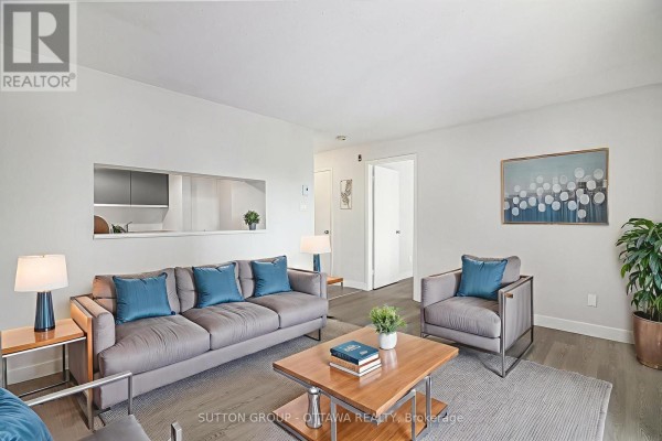 314 - 270 Brittany Drive, Ottawa, ON, photo 3