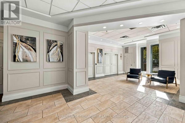 Living room - 314 - 906 Sheppard Avenue W, Toronto, ON M3H2T5 Photo 3