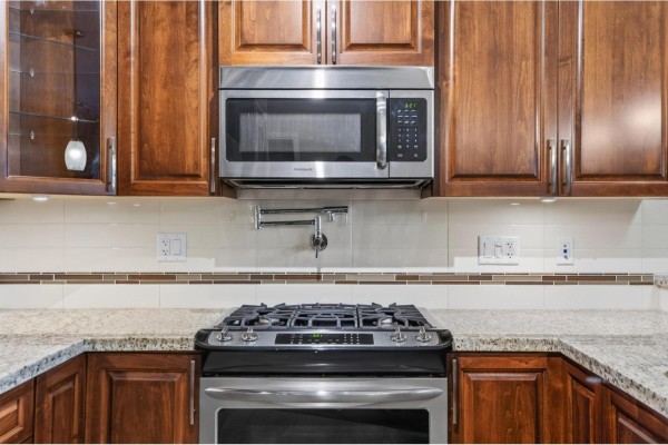 314 2860 Trethewey Street, Abbotsford, BC V2T0G5 Photo 5