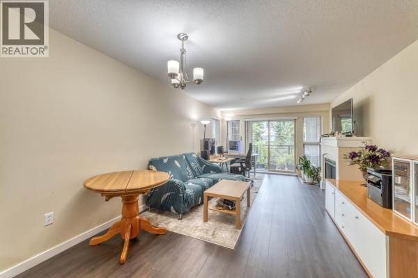 314 2958 Silver Springs Boulevard, Coquitlam, BC V3E3R9 Photo 3