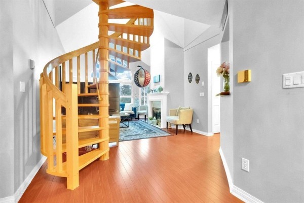 314 7151 121 Street, Surrey, BC V3W0E7 Photo 3