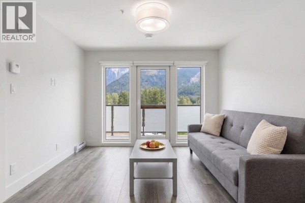 314 7350 Crabapple Court, Pemberton, BC V0N2L1 Photo 4
