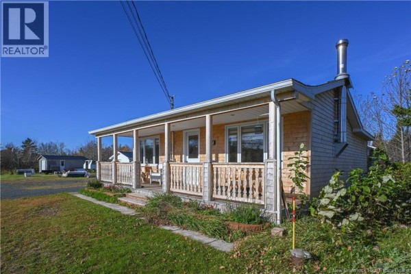 Bath (# pieces 1-6) - 314 Saint-raphaël Ouest Street, Saint Marie Saint Raphael, NB E8T1S4 Photo 3
