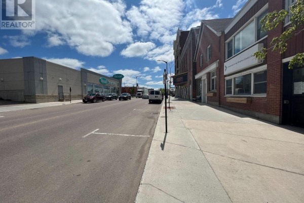 314/316 Raglan Street S, Renfrew, ON K7V1R5 Photo 4