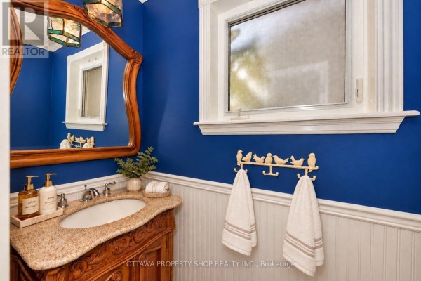3146 Dumaurier Avenue, Ottawa, ON K2B8R1 Photo 4