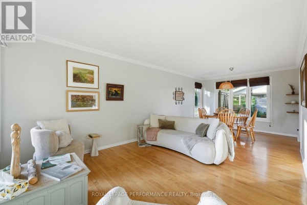 3149 Southmore Drive E, Ottawa, ON K1V6Z6 Photo 5