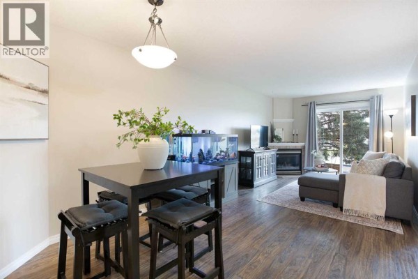 Kitchen - 315, 103 Strathaven Drive, Strathmore, AB T1P1W3 Photo 2