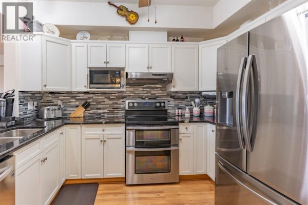 Foyer - 315, 29 River Ridge Drive Nw, Medicine Hat, AB T1A8V3 Photo 5