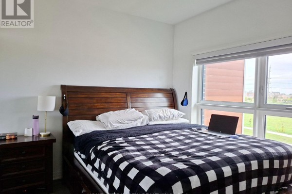 315 - 102 Grovewood Common, Oakville, ON L6H0X2 Photo 5