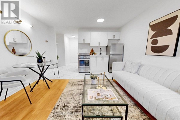 Bedroom - 315 - 123 Woobine Avenue, Toronto, ON M4L3V8 Photo 4