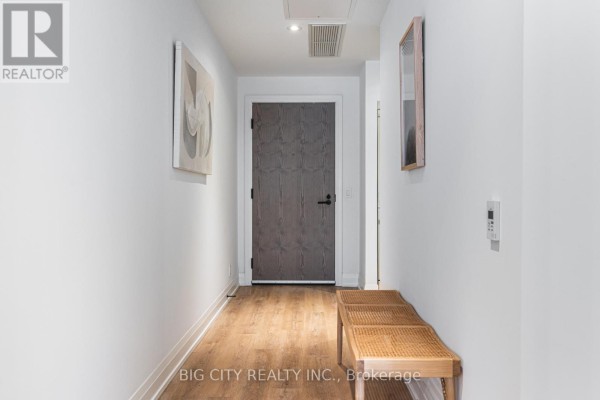 Bedroom 2 - 315 - 36 Brentcliffe Road, Toronto, ON M4G0E1 Photo 3