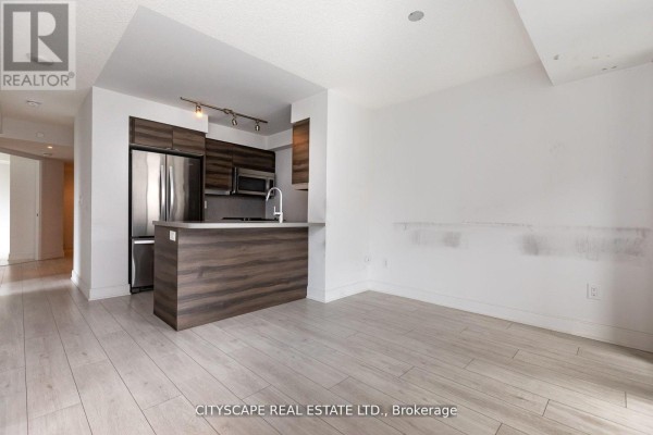 315 - 525 Adelaide Street W, Toronto, ON, photo 3