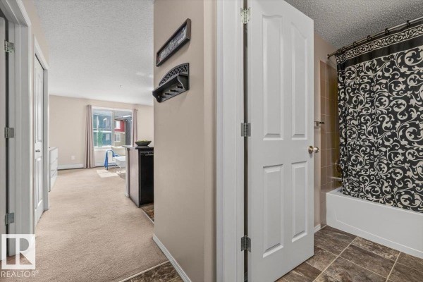 #315 1070 Mcconachie Bv Nw, Edmonton, AB, photo 2