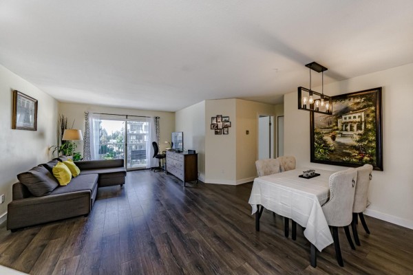315 10756 138 Street, Surrey, BC, photo 3