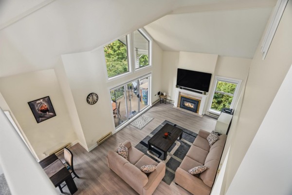 315 13918 72 Avenue, Surrey, BC V3W0T4 Photo 4