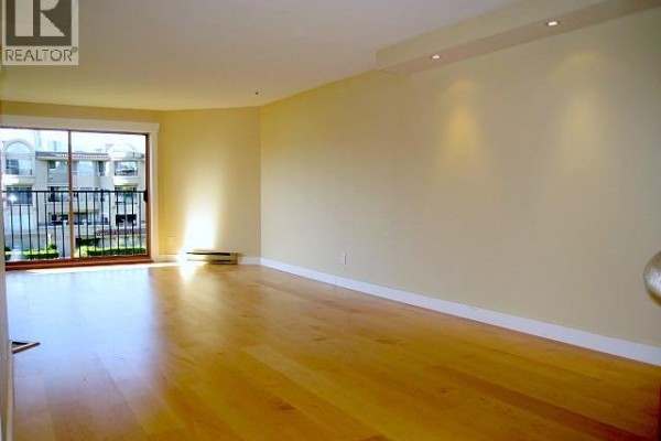 315 1869 Spyglass Place, Vancouver, BC V5Z4K7 Photo 3