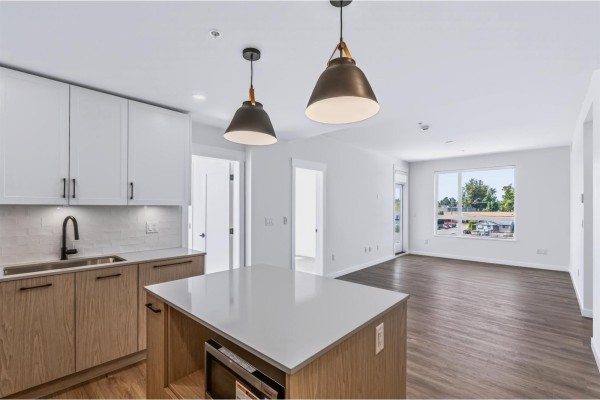 315 27218 Aldergrove Town Centre Drive, Langley, BC V4W3N7 Photo 5