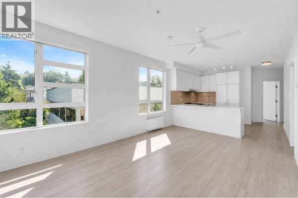 315 711 W 14th Street, North Vancouver, BC V7M3E8 Photo 3