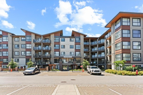 315 7809 209 Street, Langley, BC V2Y3N6 Photo 3