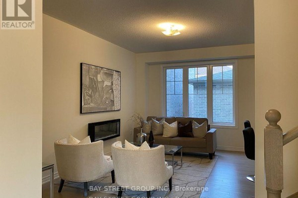 315 Coronation Road, Whitby, ON L1P0P8 Photo 4
