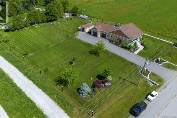 Family room - 315 Darlings Island Road, Darlings Island, NB E5N6S5 Photo 2
