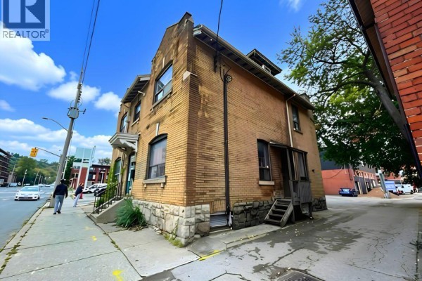 315 Main Street E Unit# A, Hamilton, ON L8N2S6 Photo 4