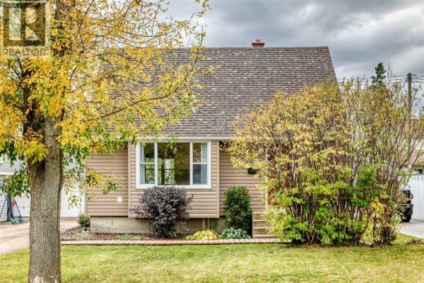 4pc Bathroom - 315 Spruce Street, Springbrook, AB T4S1V4 Photo 2