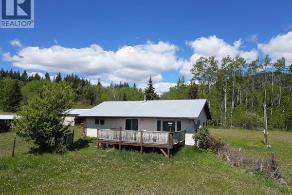 Dining room - 3150 Francois Lake Road, Fraser Lake, BC V0J1S0 Photo 2