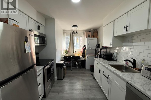 Kitchen - 3150 Peter Street Unit# 1, Windsor, ON N9C1H3 Photo 2