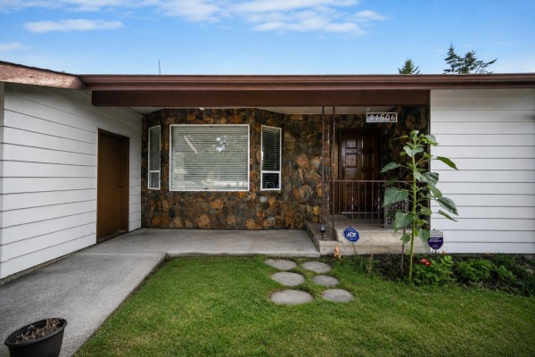 31506 Monte Vista Crescent, Abbotsford, BC V2T1Y7 Photo 3