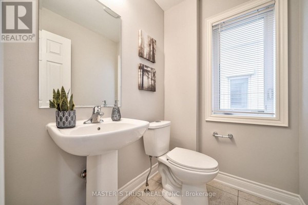 3152 Goodyear Road, Burlington, ON L7M1A2 Photo 3