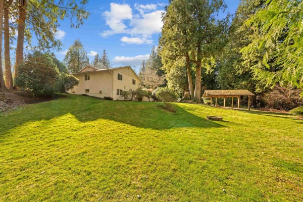 31553 Brookside Avenue, Abbotsford, BC V2T5W6 Photo 5